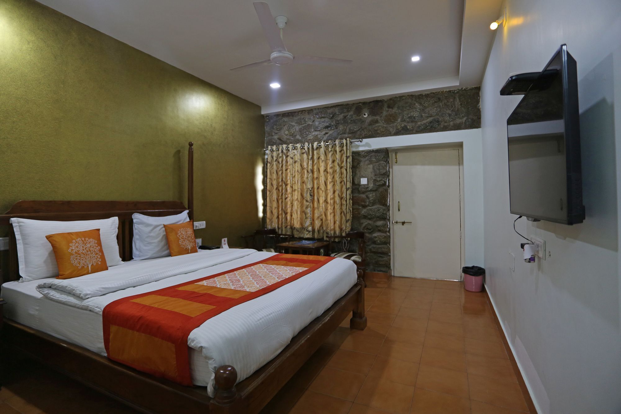 Oyo 6549 Hotel Gorbandh เมาท์อาบู ภายนอก รูปภาพ